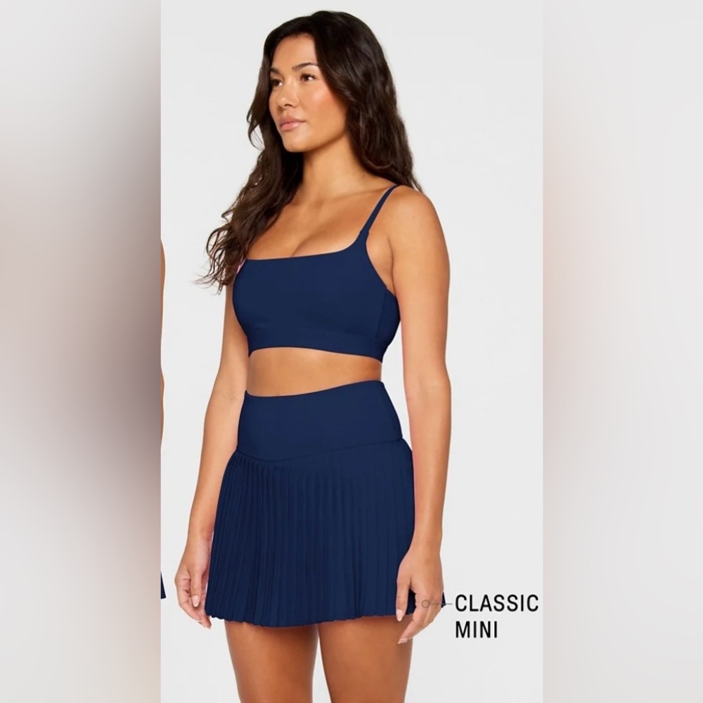 2-Piece Outfit -NEW Fabletics Center Court Tennis Skirt and Matching Sports Bra